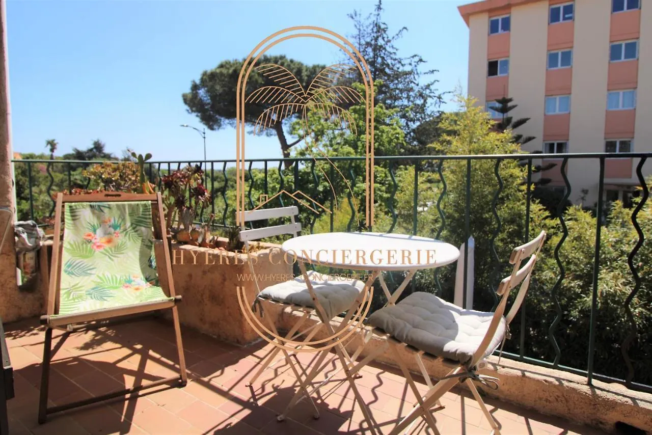 Hyeres-Centre Coquet T3 Wifi Parking Clim Salon By Hc Apartment 0*, Hyeres France