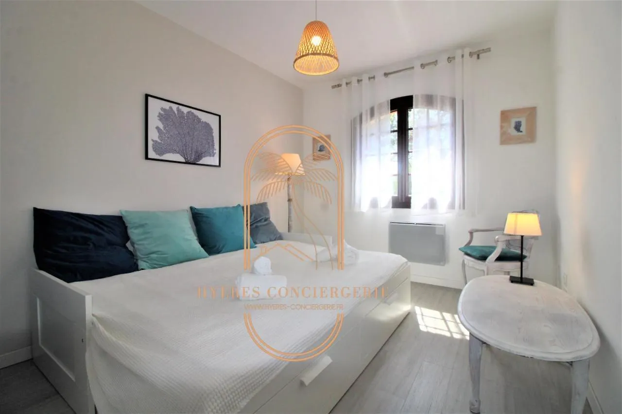 Hyeres-Centre Coquet T3 Wifi Parking Clim Salon By Hc Apartment 0*, Hyeres